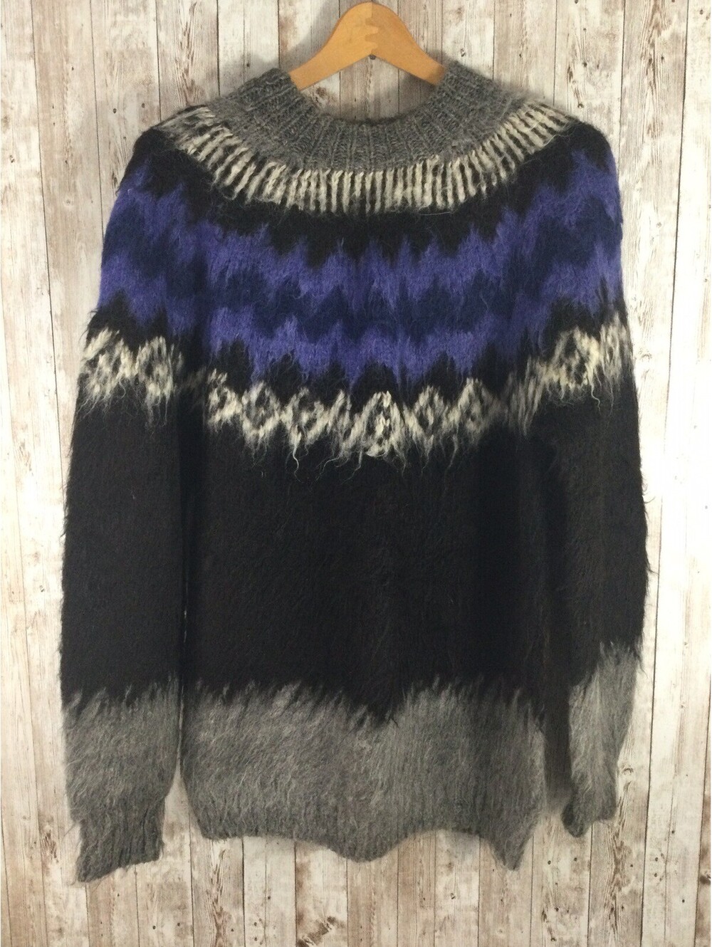 Vtg 90s Rev Wear 100% Alpaca Wool Hairy Grunge Long Hair Sweater 42" chest